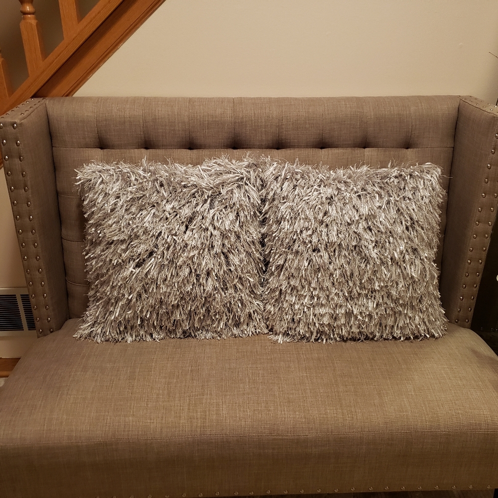 Set of Two Fringe Pillows (2)